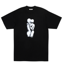 Load image into Gallery viewer, HUGGER TEE